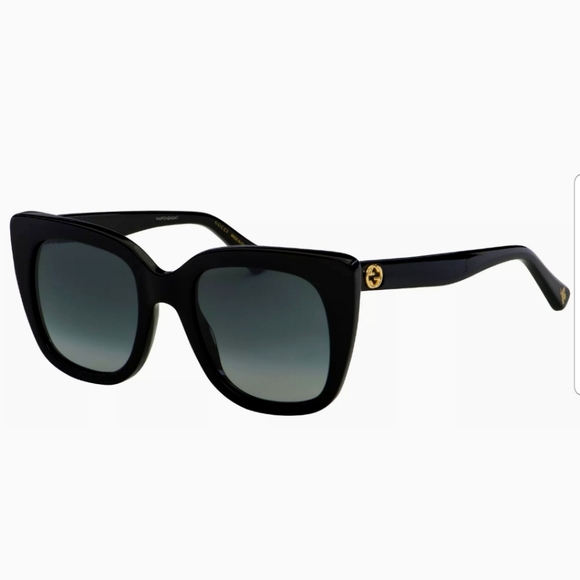 Gucci sunglasses w/ case